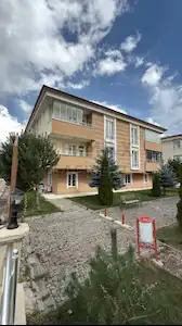 RE/MAX LACİVERT'TEN DADAŞKENT'TE SATILIK 3+1 DAİRE 