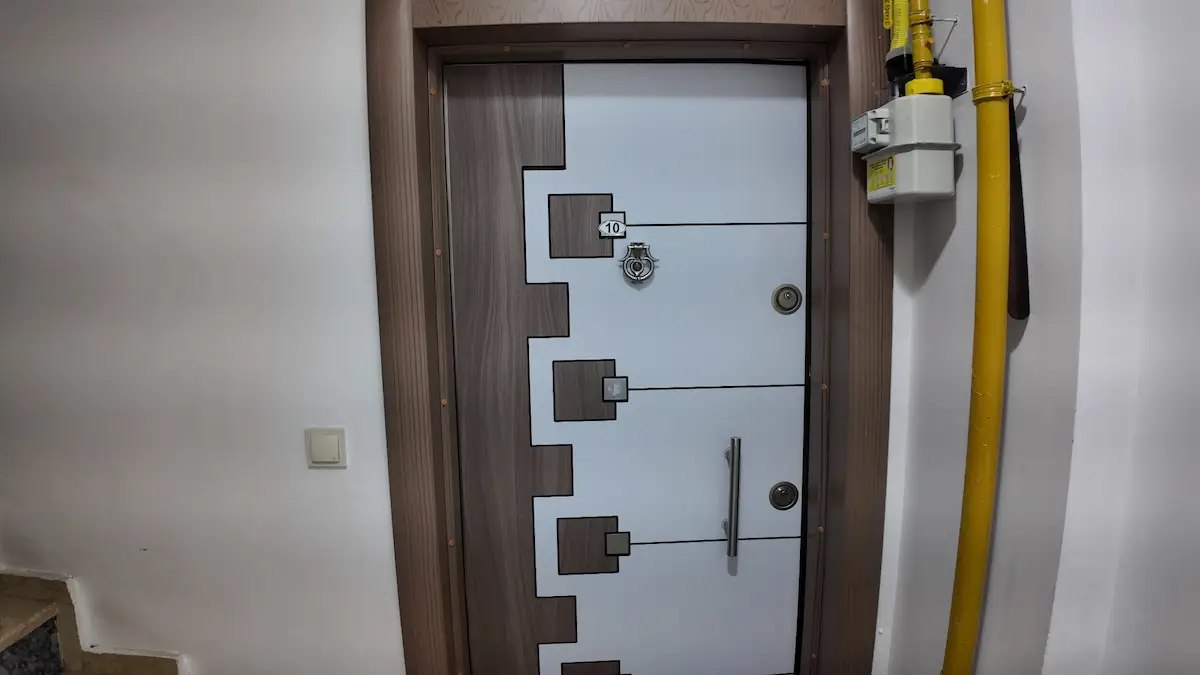 ÇERKEZKÖY İSTASYON’DA 3+1 KİRACILI, KAT MÜLKİYETLİ, KREDİYE VE AMORTISMANA UYGUN ARAKATDAİRE
