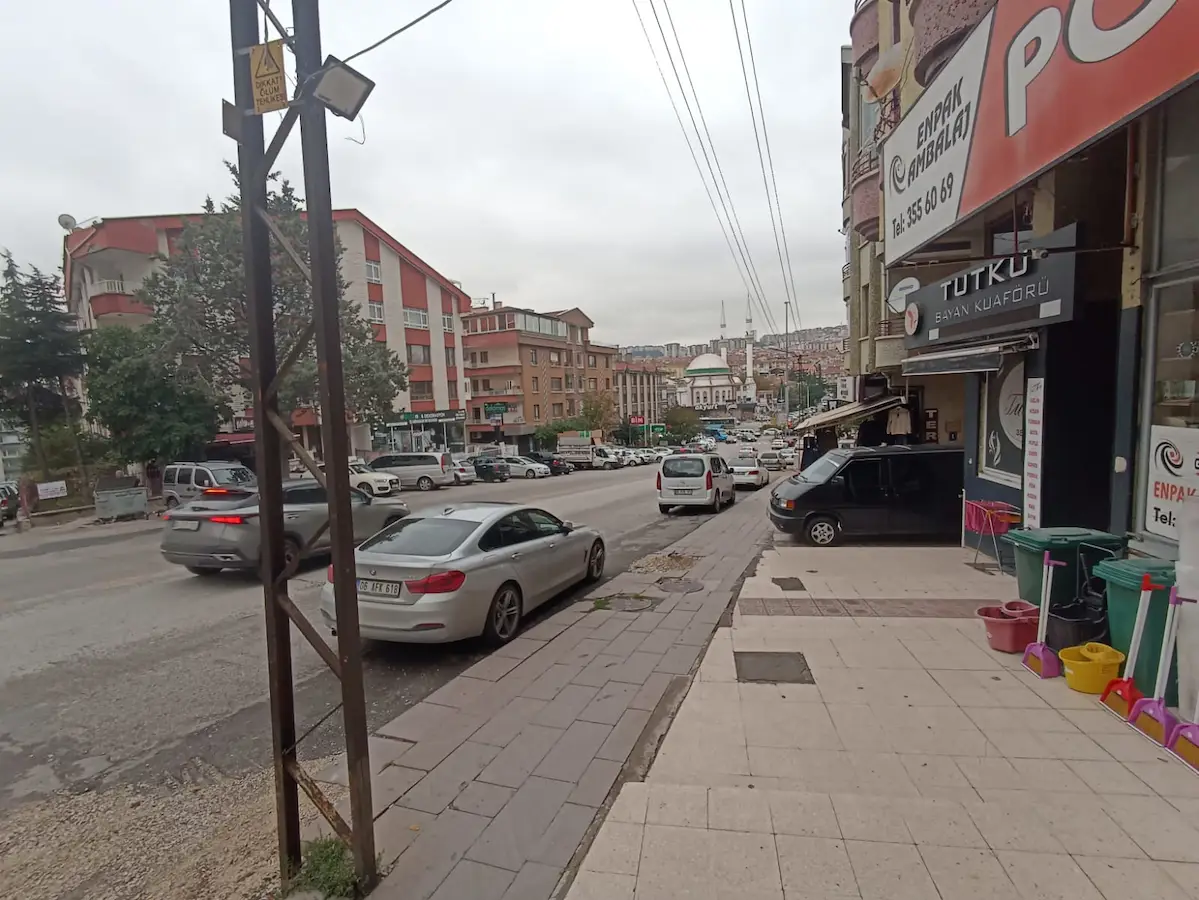 14M CEPHE-200M2 | BACALI | METRO YAKINI | KURUMSAL CAFE/SHOWROOM