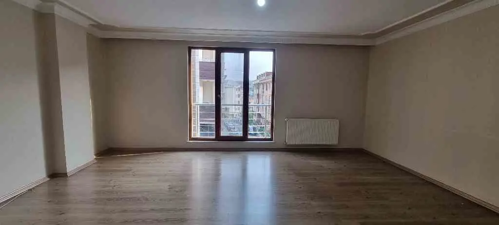 GAZİOSMANPAŞA’DA 2+1 | 128 M² BRÜT | 2 BANYO | BALKONLU | BOŞ KİRALIK DAİRE