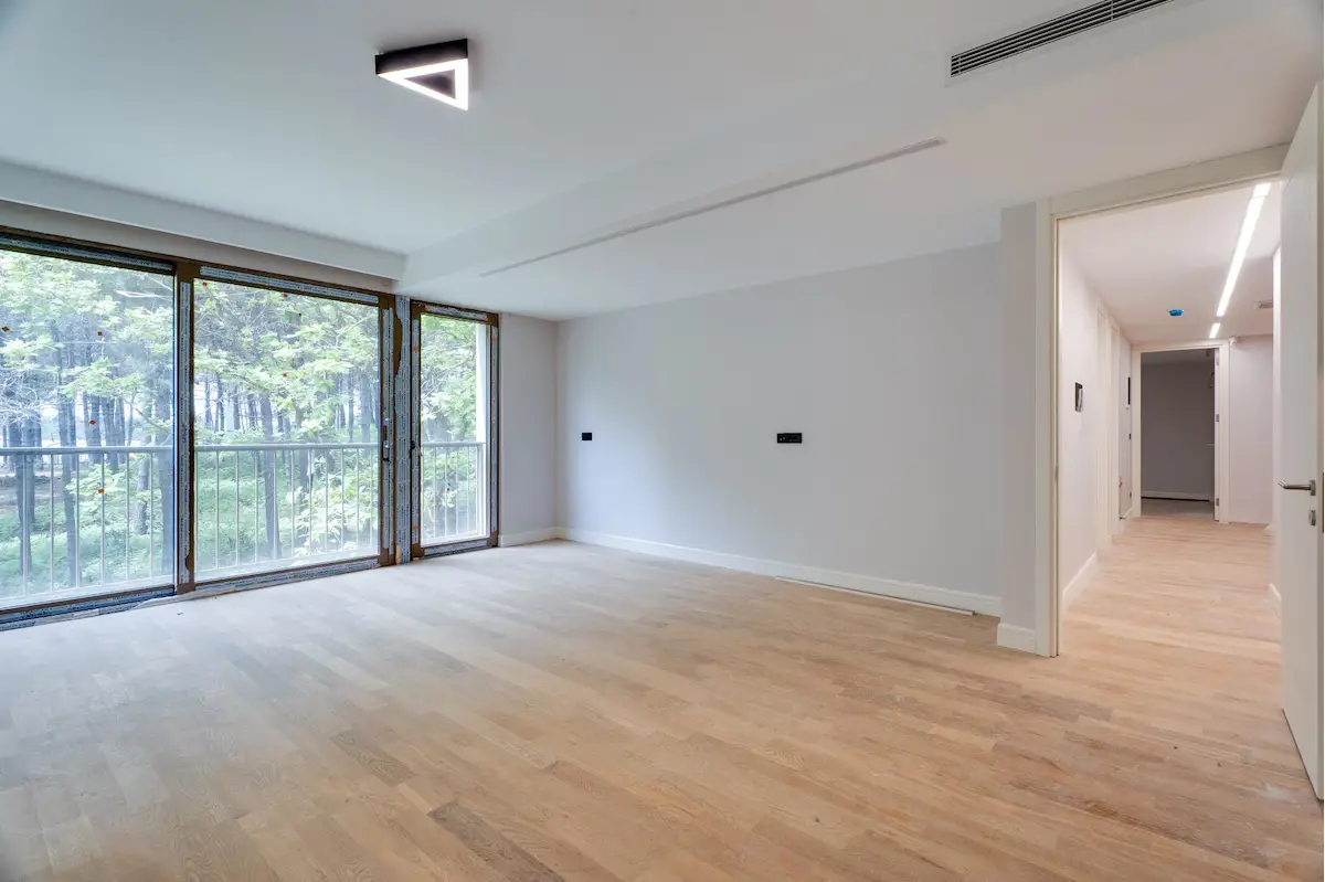 ÇEKEKÖYDE ORMAN CEPHELİ 6+2 SATILIK TRİPLEX
