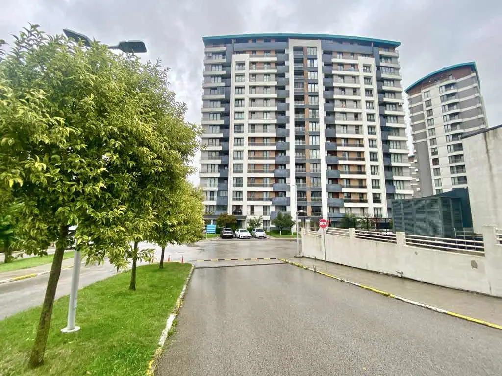 İZMİT TUANA 2 ETAP SİTEDE KİRALIK 106M2 BRÜT 2+1 KİRALIK DAİRE