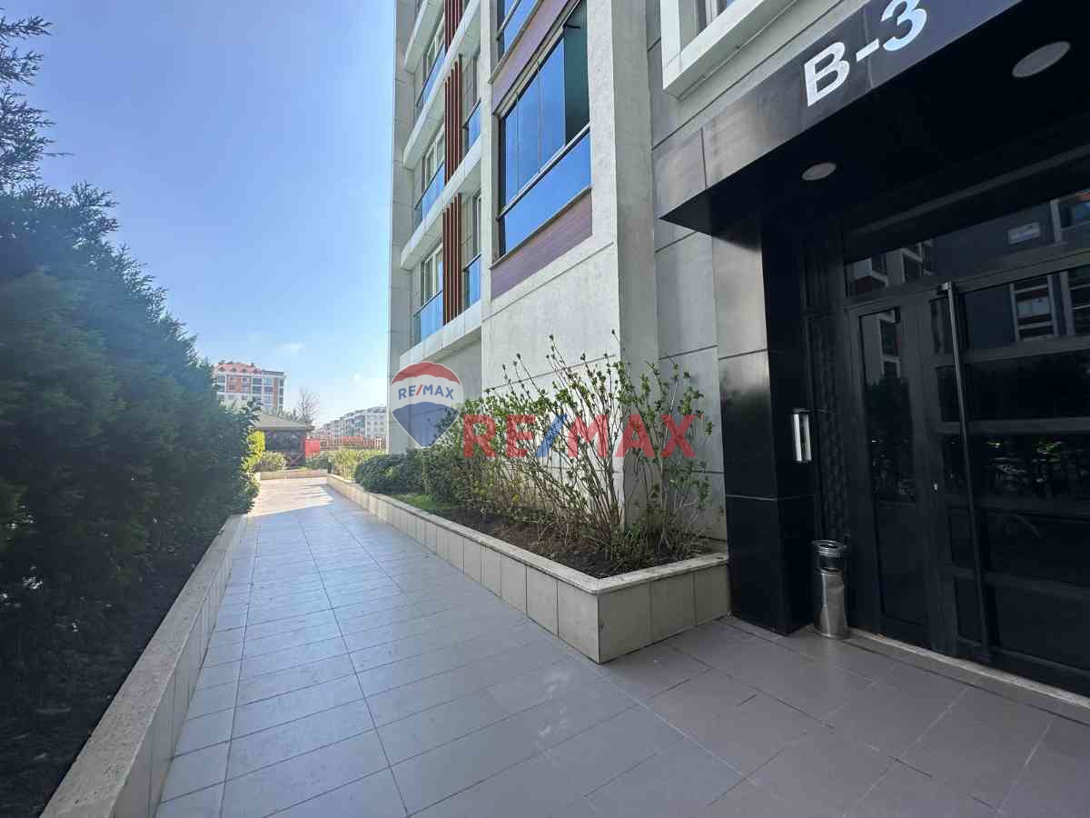 SİLÜET BEYLİKDÜZÜ 2+1 SATILIK DAİRE