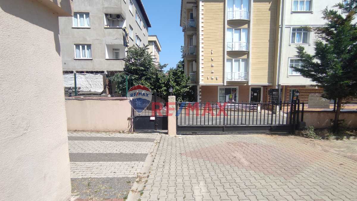 NECIP FAZIL'DA MÜKEMMEL VE FIRSAT YATIRIMLIK LÜKS 2+1