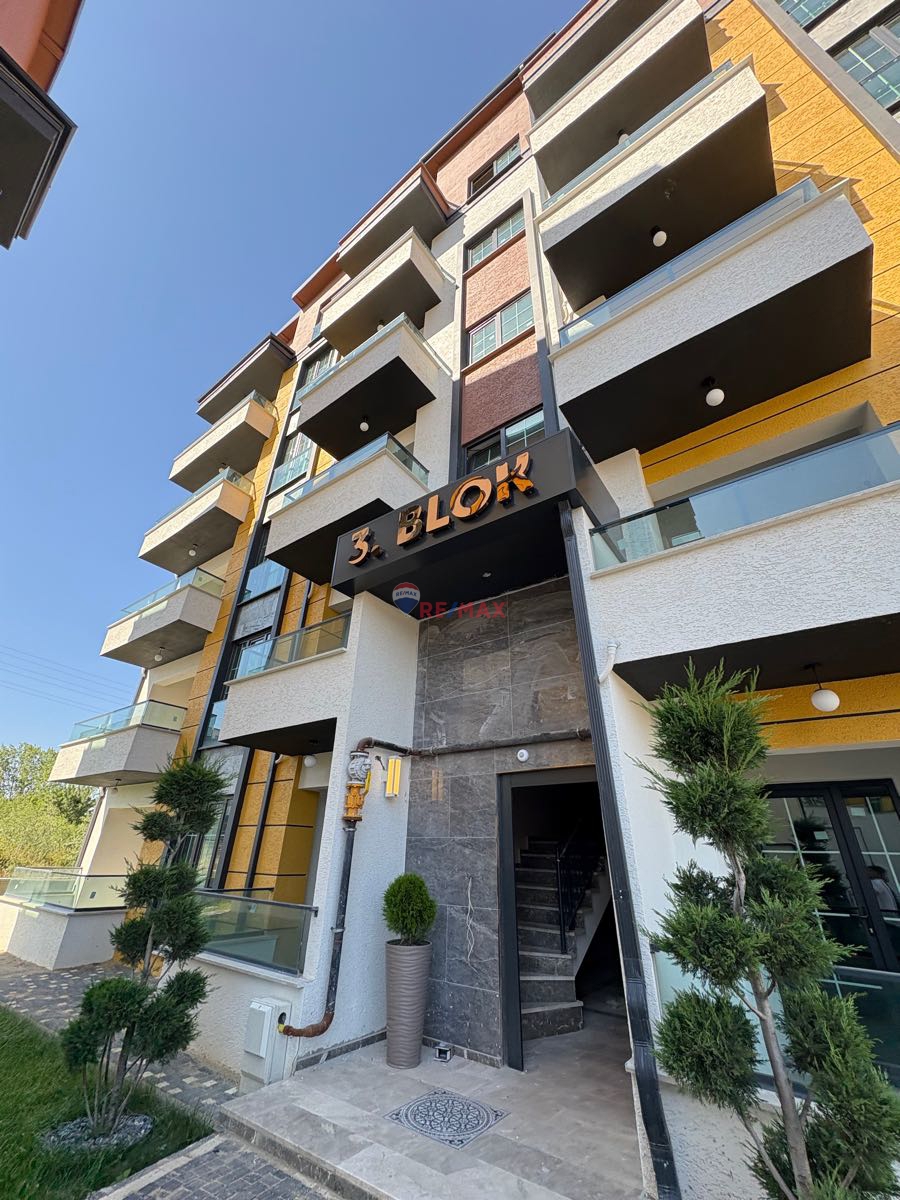 KARTEPE KENT MEYDANINDA 3+1 LÜKS DUBLEKS DAİRE