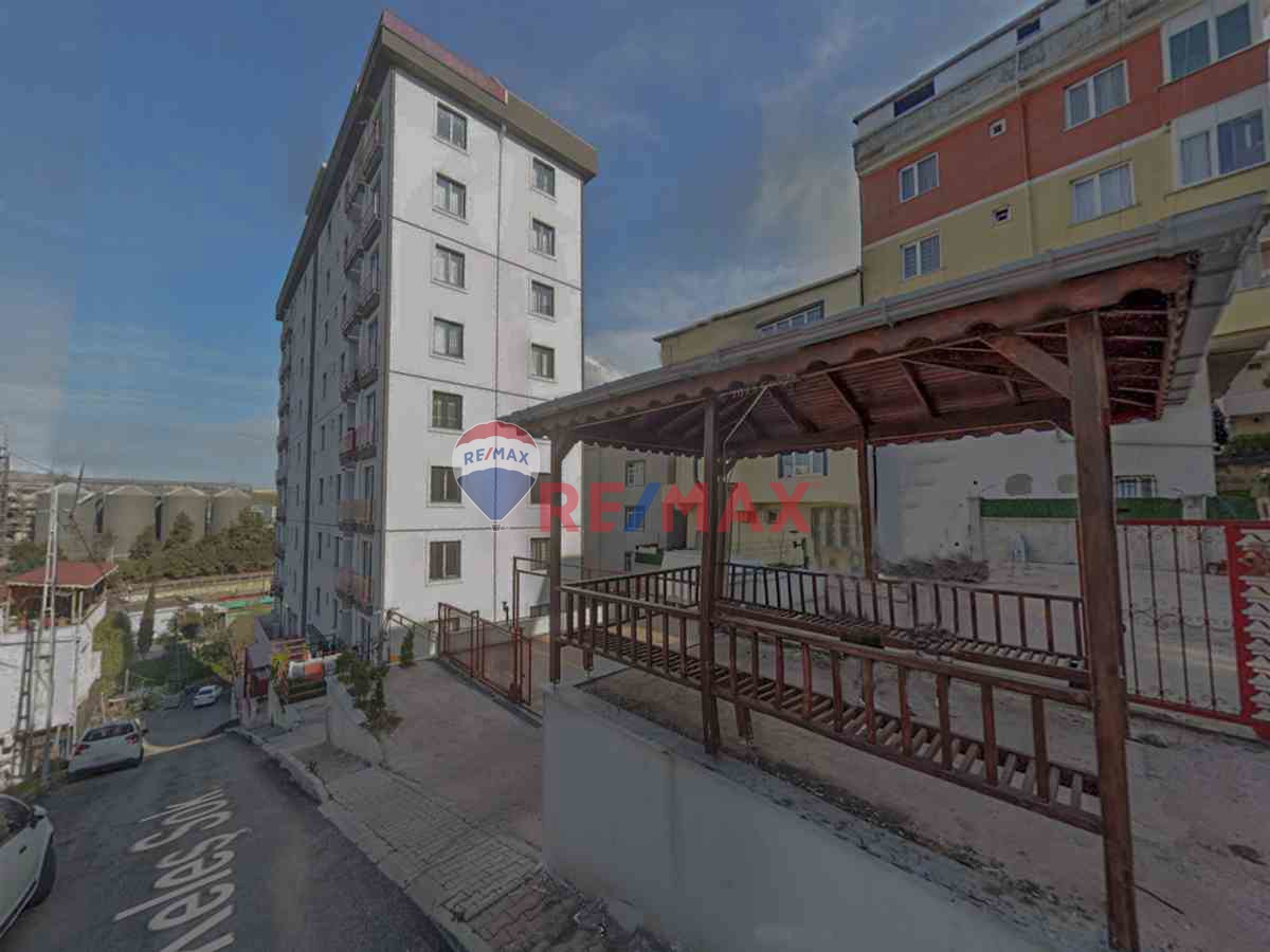 PENDİK KAVAKPINAR YENİ BİNADA GENİŞ 2+1  SATILIK DAİRE
