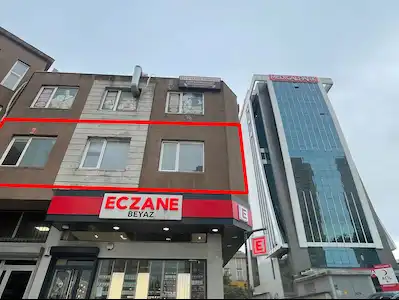 DUDULLU CADDESI ÜZERİNDE TABELA DEĞERİ YÜKSEK 330M2 KİRALIK OFİS