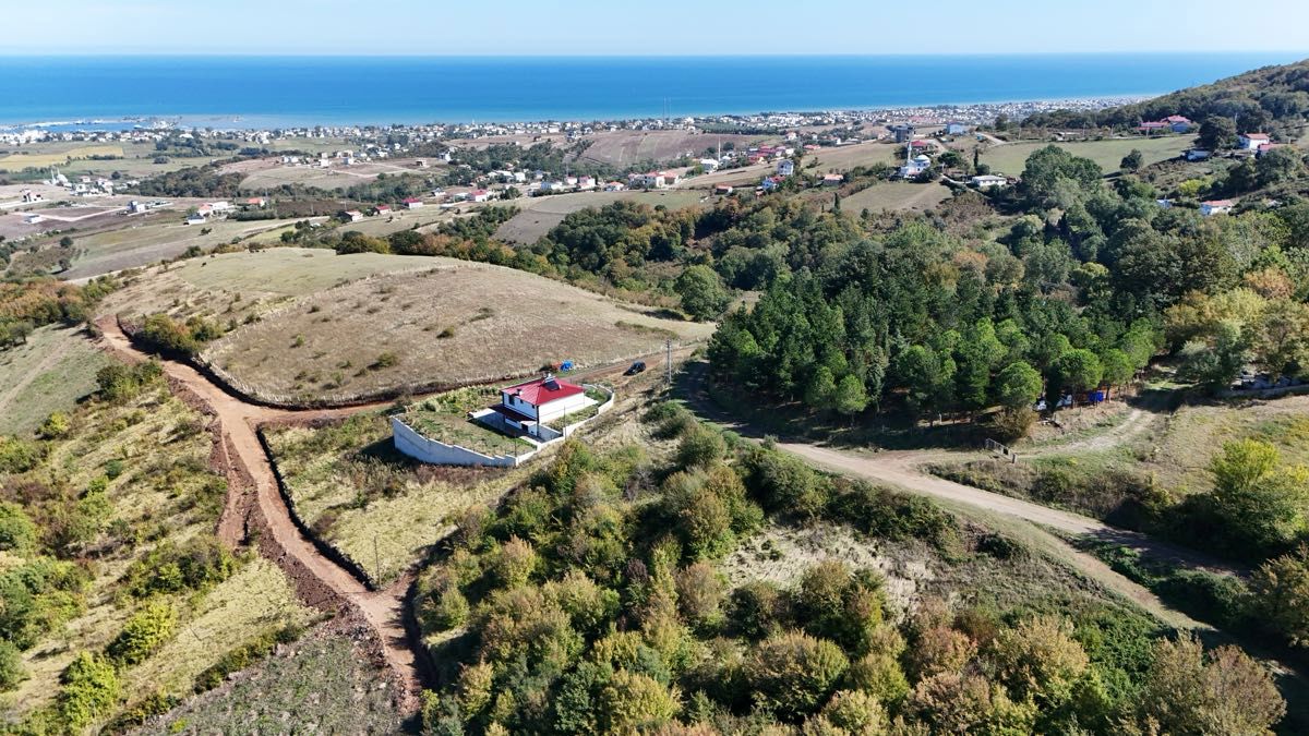 FULL DENIZ MANZARALI KÖŞE PARSEL