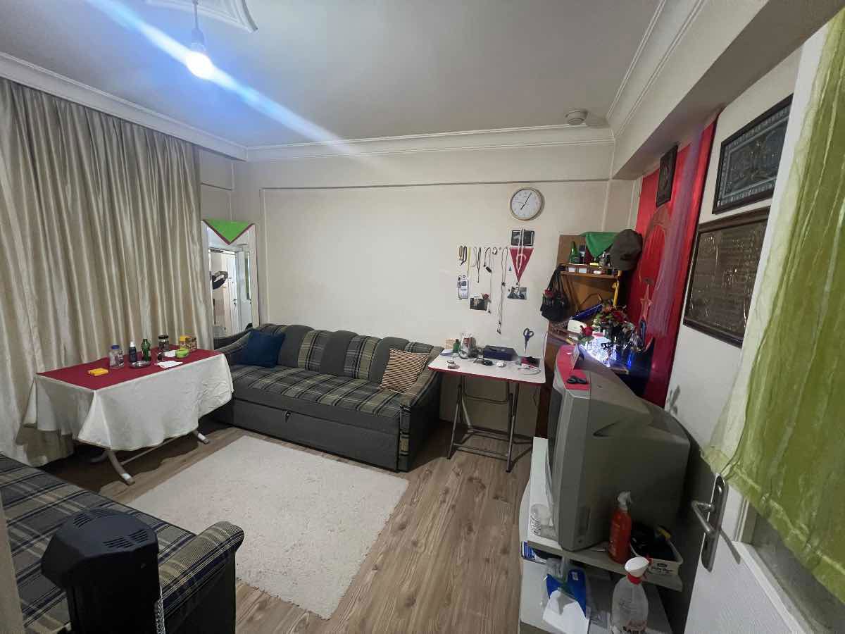 KAZIMORBAY MH'DE 2+1 Y.GİRİŞ (KAT KONUMUNDA) SATILIK DAİRE!!