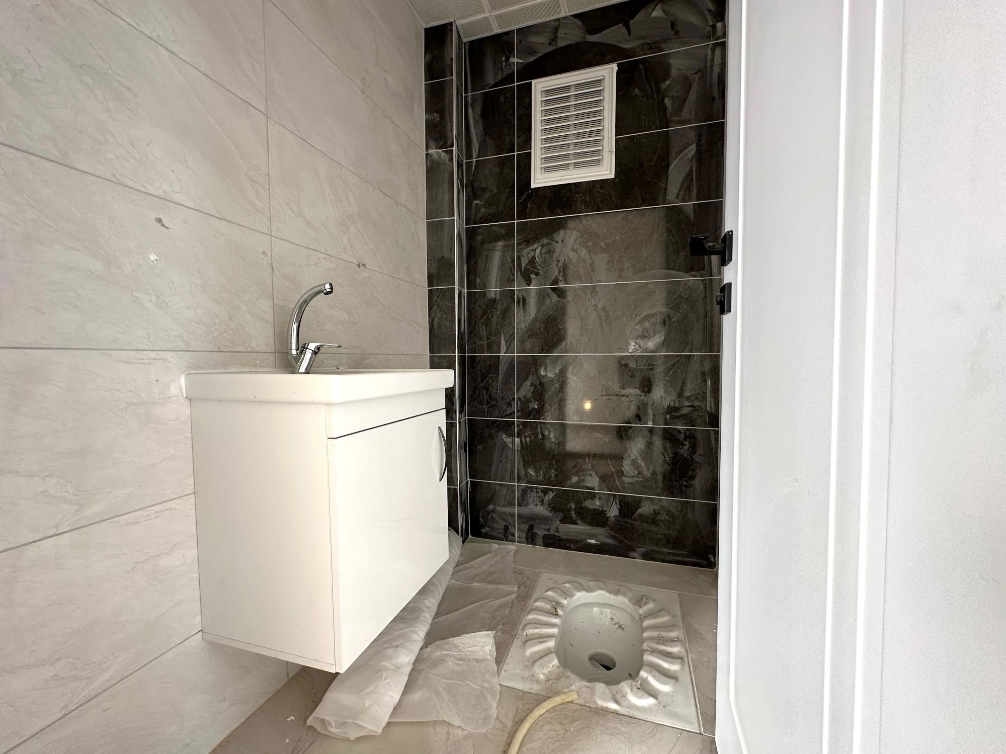 REMAX CENTRAL'DAN TUZLUGÖL'DE CAM BALKONLU 4+1 ULTRA LÜX KİRALIK