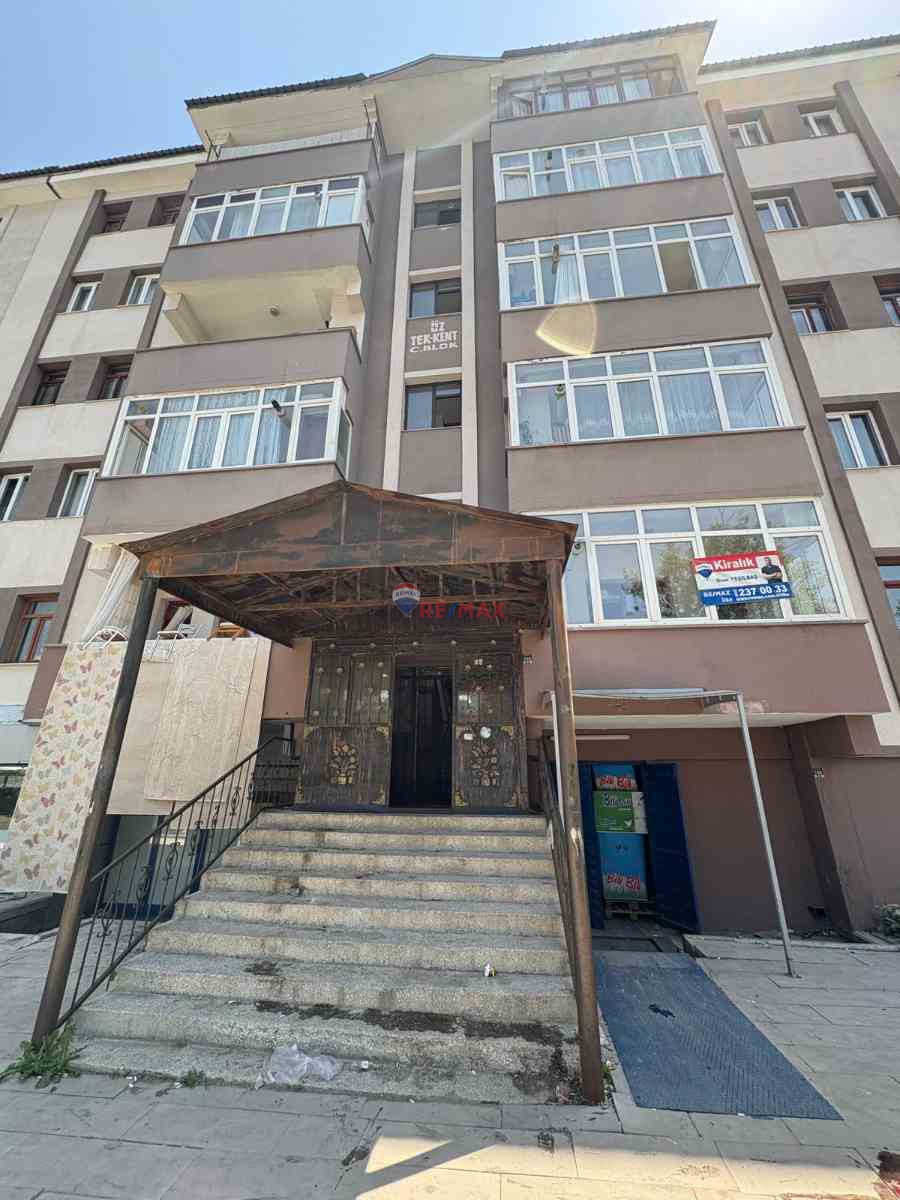 REMAX İLKE'DEN ÖMER NASUHİ BİLMEN MAH. 3+1 KİRALIK DAİRE