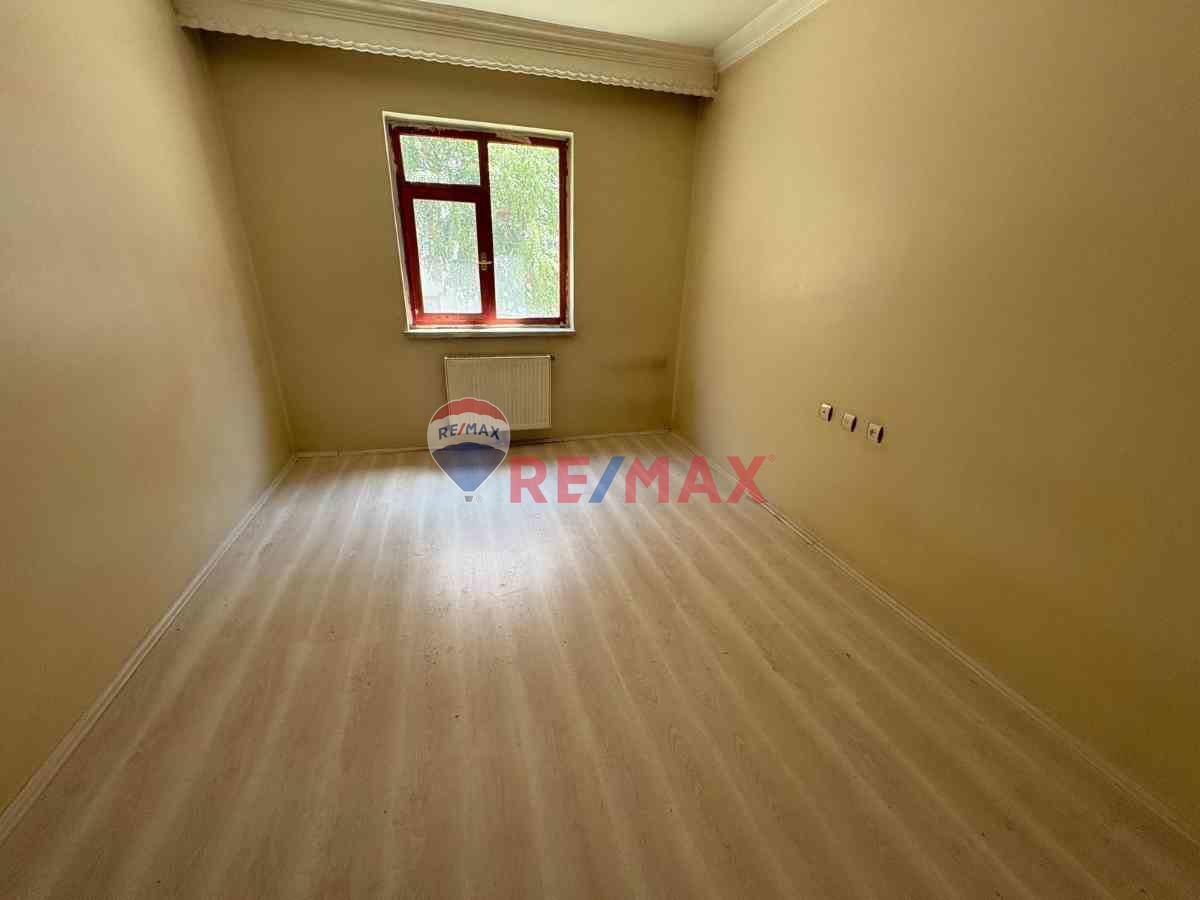 REMAX İLKE'DEN ÖMER NASUHİ BİLMEN MAH. 3+1 KİRALIK DAİRE