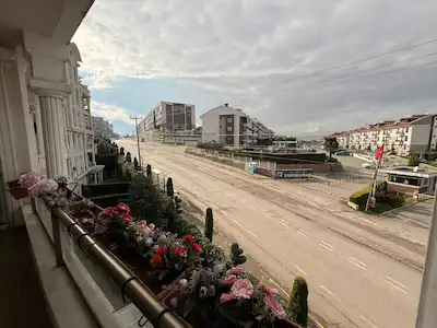REMAX MYRA'DAN ZERAY GÜNEŞİNDE SATILIK 3+1 ARAKAT DAİRE