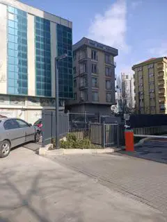 YAKACIK METROYA 100 METRE DENİZ MANZARALI SATILIK 2+2 DAİRE
