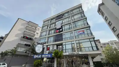 ATAKENT MAHALLESI | ATATÜRK BULVARI'NA CEPHE 2+1 SATILIK OFIS