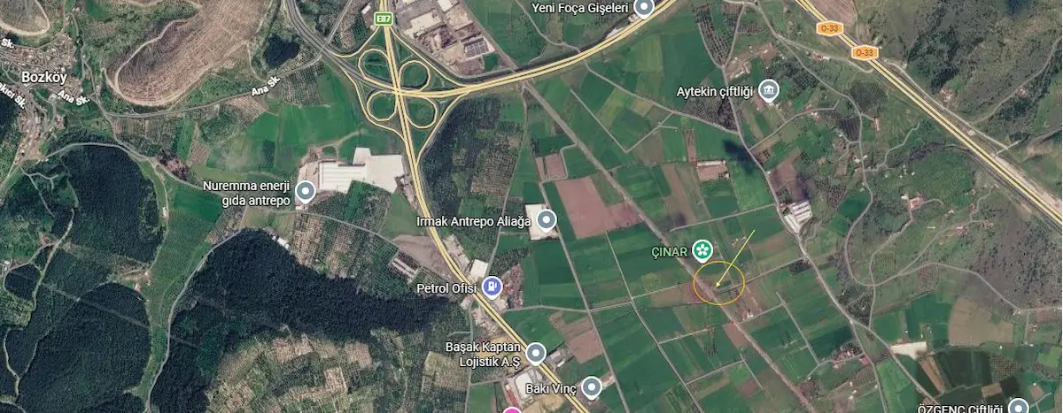 İZMİR ALİAĞA ÇANAKKALE ASFALTINDA 2392 M2 SATILIK TARLA