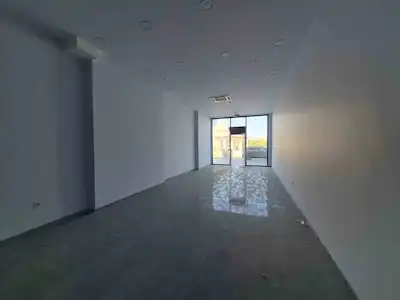KAZLIÇEŞME’DE KİRACILI 4 KATLI TİCARİ DÜKKAN