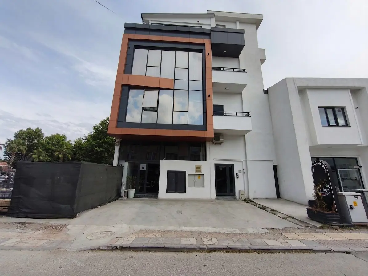 Property image 8