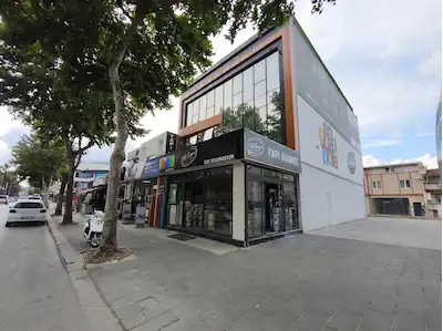 PALMIYE CD. ÜZERINDE KIRALIK DÜKKAN | 380 M² | OTOPARK | OFIS |