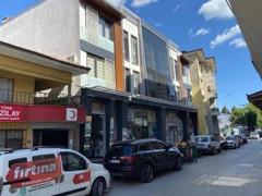REMAX HÜR'DEN ADAPAZARI ŞEHİR MERKEZİNDE DEPOZİTOSUZ KİRALIK OFİS