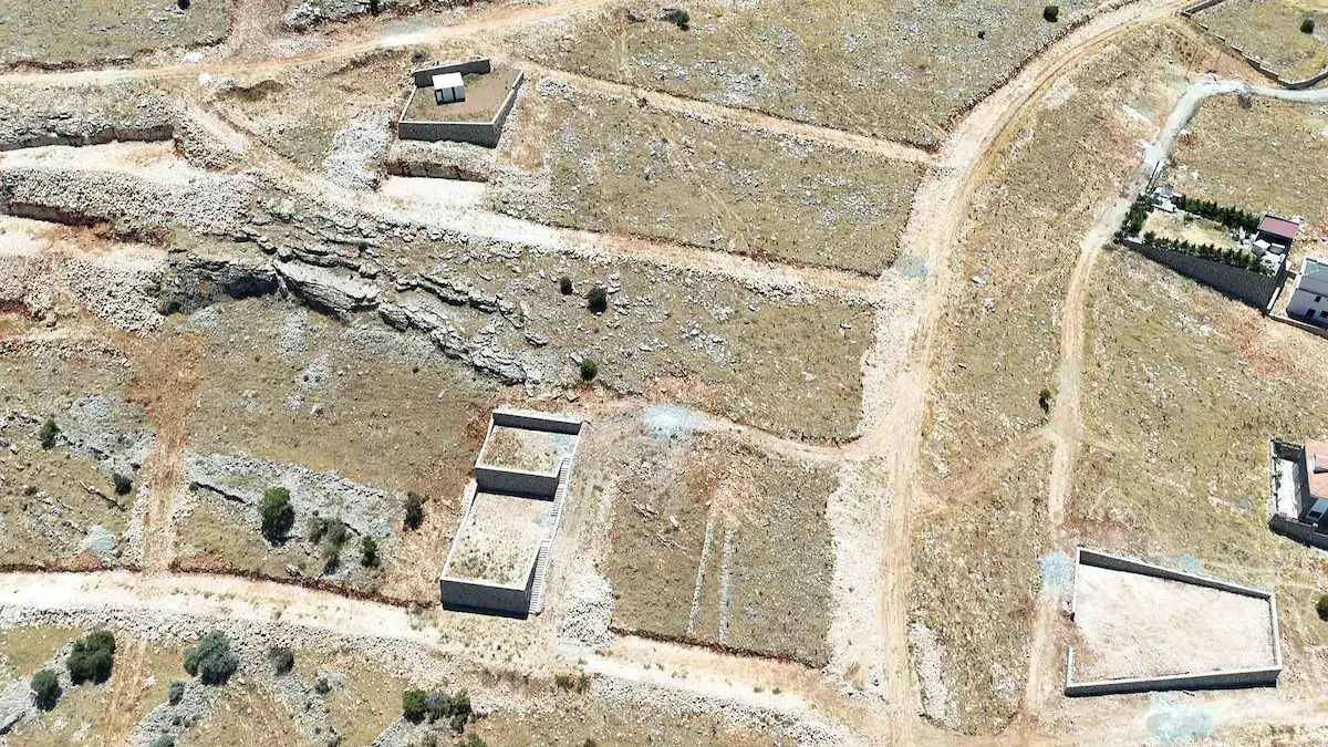 TECDE'DE VILLA IMARLI SATILIK ARSA