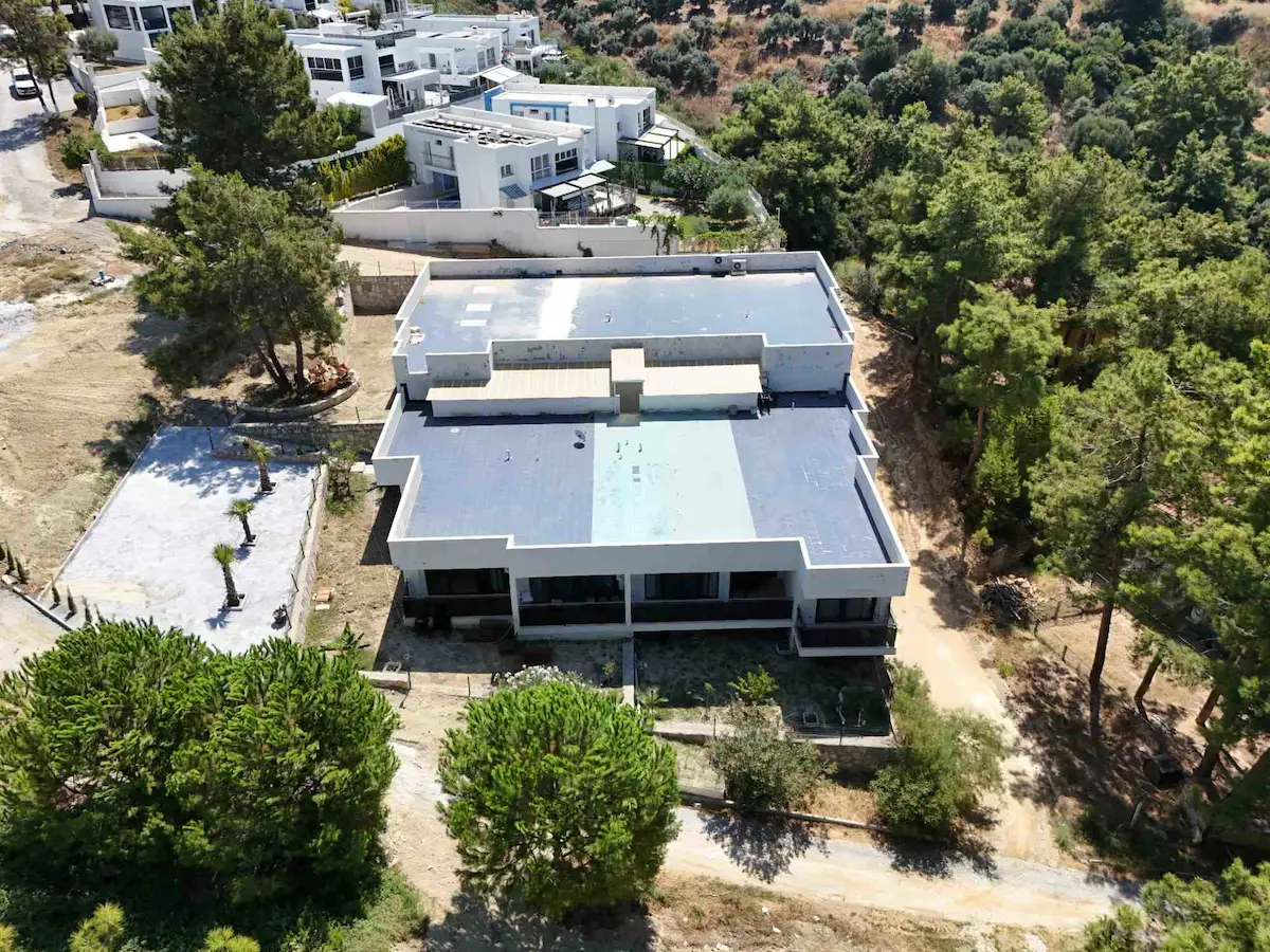 KUŞADASI SOĞUCAK’TA 2018 YAPIMI, EŞYALI 2+1 | 3 CEPHELİ, BALKONLU, KREDİYE UYGUN