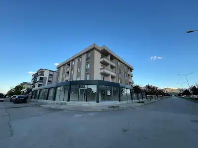 REMAX ARTIS'DEN DADAŞKENT'DE SATILIK İŞ YERI