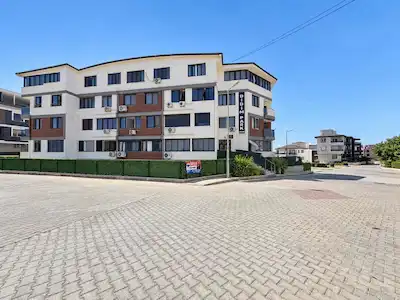DİDİM HİSAR MAHALLESİ’NDE HAVUZLU SİTEDE 1+1 EŞYALI SATILIK DAİRE