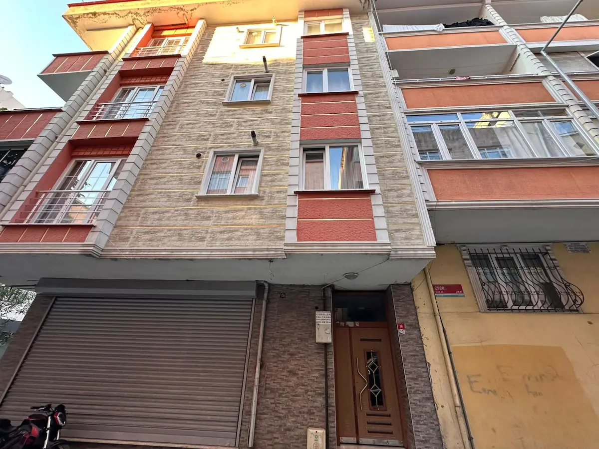 BAĞCILAR OTOYOL BAĞLANTI YAKINI SATILIK 3+2 DUBLEKS DAİRE 2