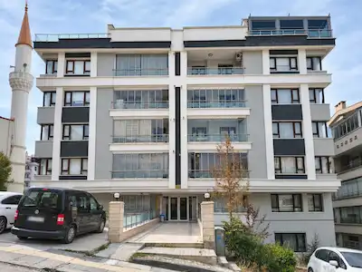 KARAPINAR– SATILIK 
6+1 DUBLEKS DAİRE GENİŞ VE MANZARALI