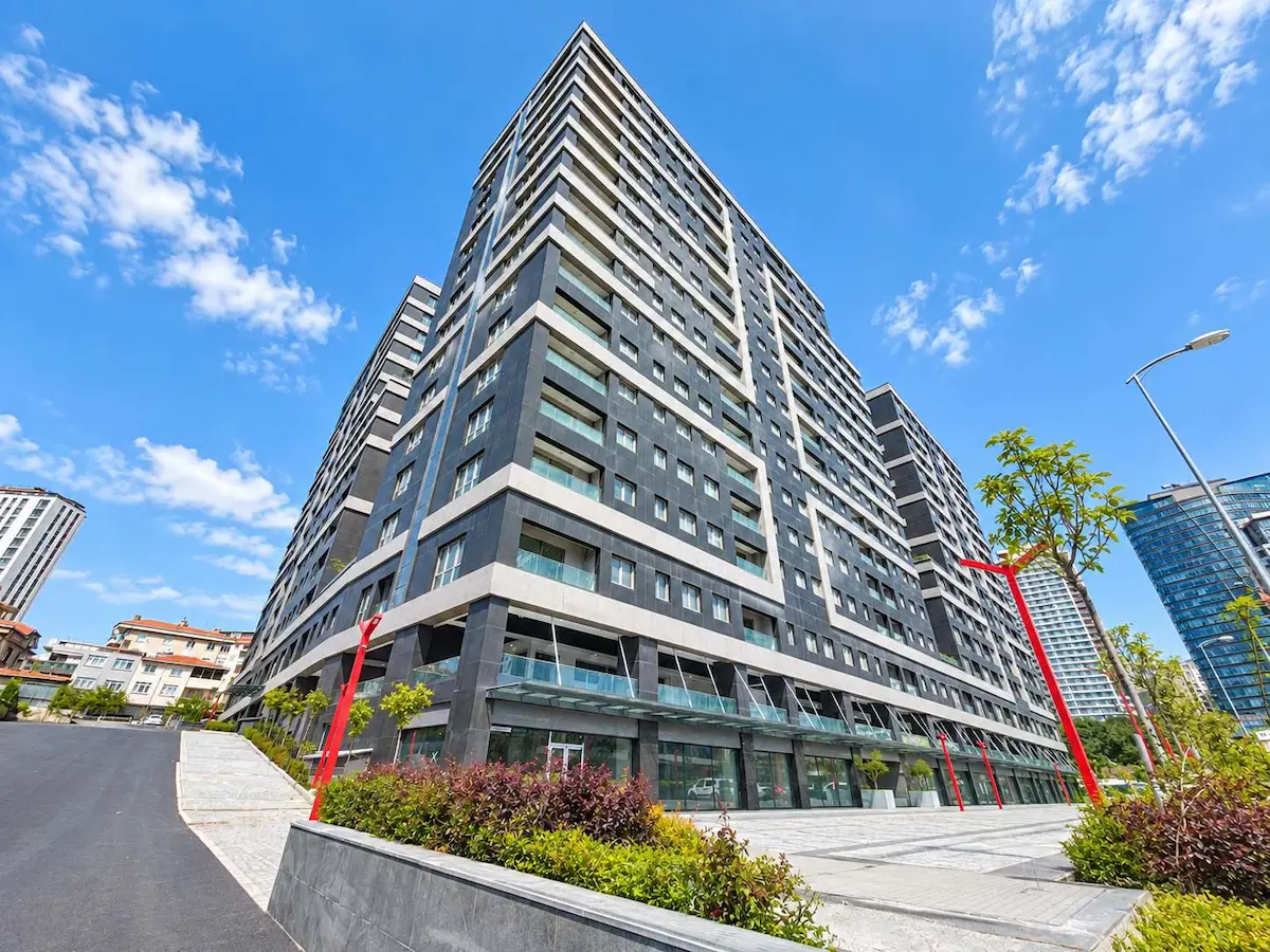 NK TAMDRAGOS İSKANLI 65M² ÖN KULLANIM 206M² KDV'LI 1.KAT MAĞAZA