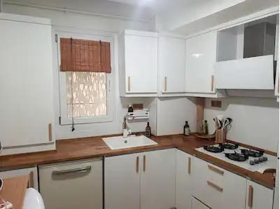 AVCILAR DENIZKÖŞLER’DE KLİMALI KEYİFLI 2 + 1 METROBÜSE YAKIN KİRALIK DAİRE￼
