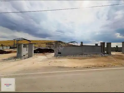 REMAX ÖZGÜR'DEN DAMLACIK'TA BAĞEVI YAPIMINA UYGUN ARAZI