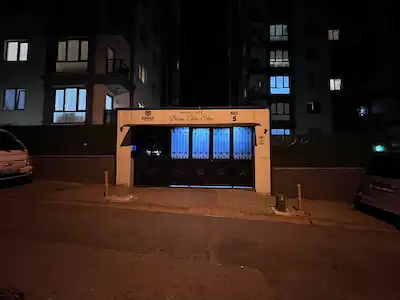 ÜMRANİYE İNKILAP MAHALLESİ'NDE SİTE İÇERİSİNDE FERAH DAİRE