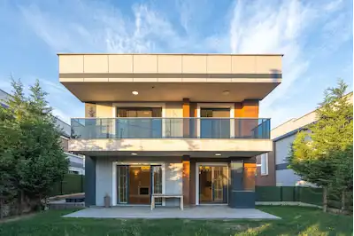 REMAX GELİŞİMDEN TORYUM VİLLALARINDA SATILIK 6+2 VİLLA