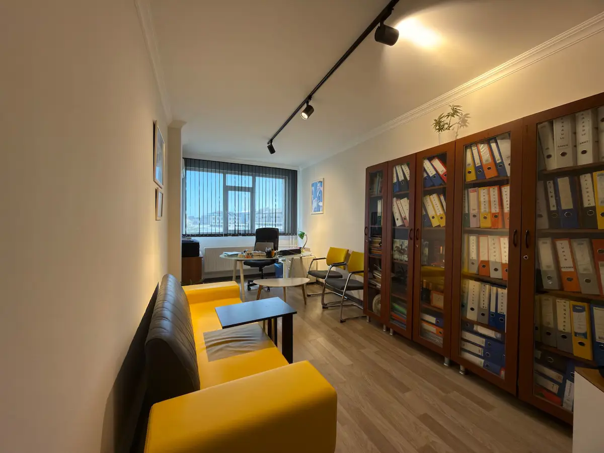 BEYLİKDÜZÜ BİRLİK SANAYİ SİTESİ SATILIK OFİS - REMAX KAYA 3