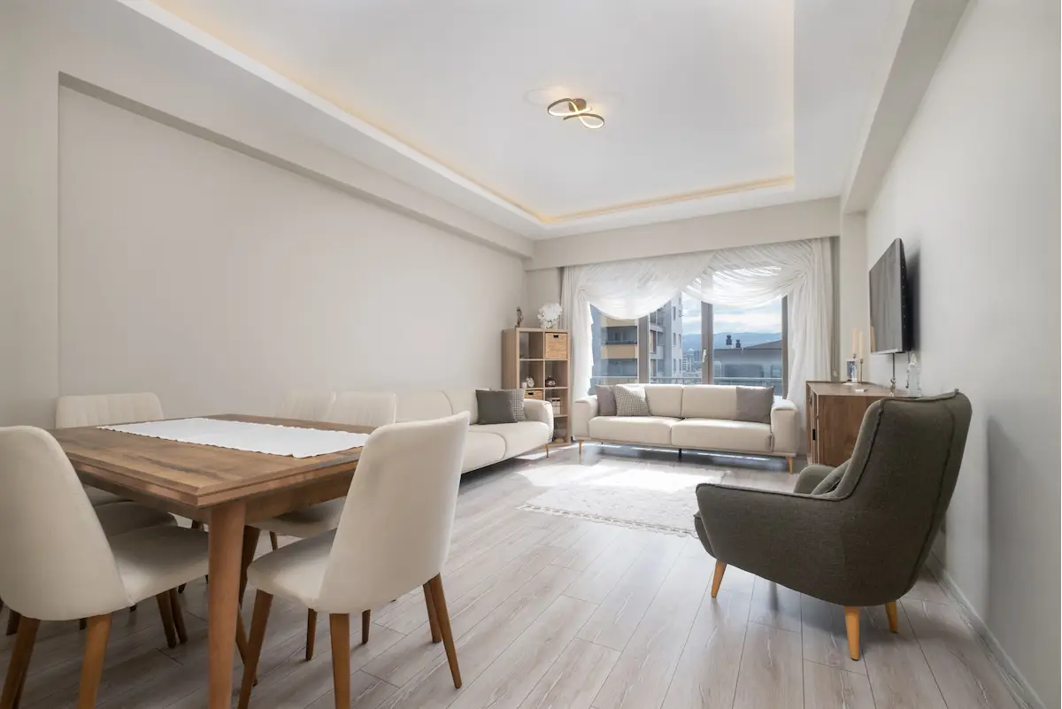 REMAX ADVANTAGE'DEN BALKAN SALUS PARK DA HAVUZLU SATILIK 2+1