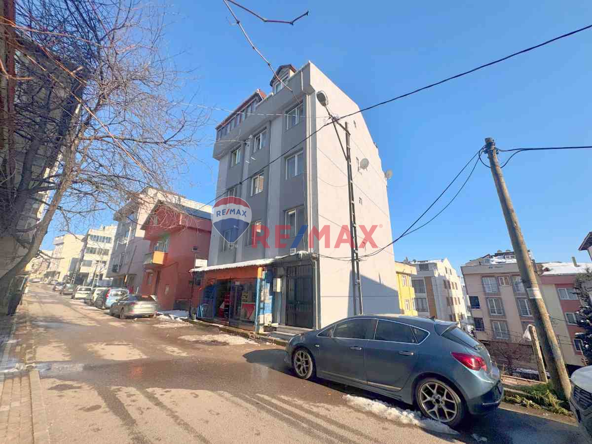 TUZLA ORHANLI ORTA MAH SATILIK ÇİFT GİRİŞLİ DUBLEX 4+2 DAİRE
