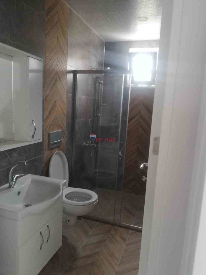 YENI MAHALLEDE 2+1 AYRI MUTFAK KIRALIK DAIRE 