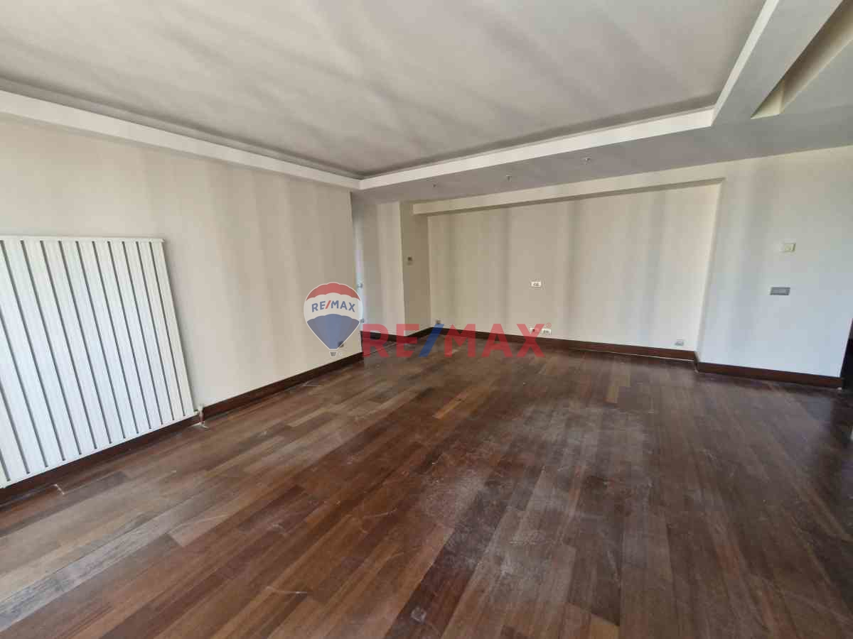 ATAŞEHIR UPHILL TOWERS 2+1 SATILIK OFIS 