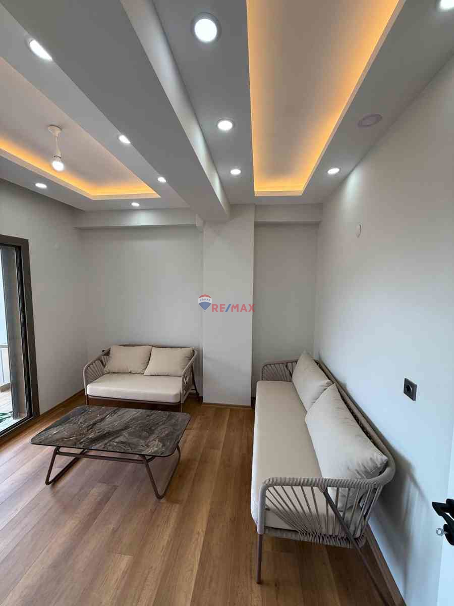 BALIKESIR'DE SATILIK 4+2 LÜKS HAVUZLU VILLA TATIL TADINDA YAŞAM