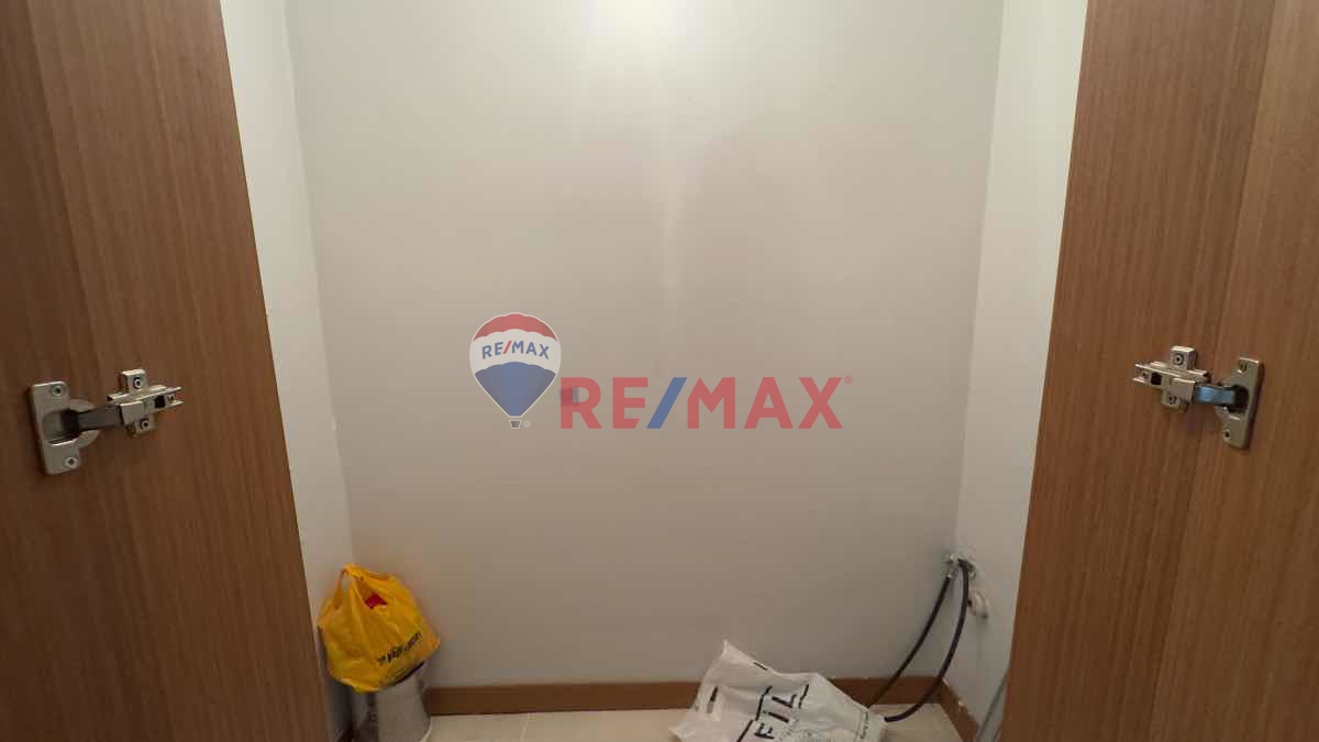 ADNAN KAHVECI'DE MERKEZI KONUMDA KIRALIK 2+1 DAIRE