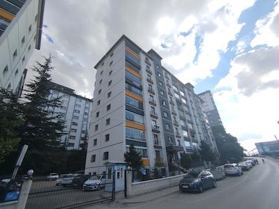 DEMİRLİBAHÇE TREN İSTASYONU ÖNÜ 3+1 KİRALIK DAİRE