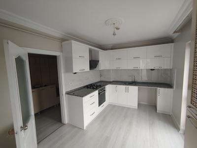 DEMİRLİBAHÇE TREN İSTASYONU ÖNÜ 3+1 KİRALIK DAİRE