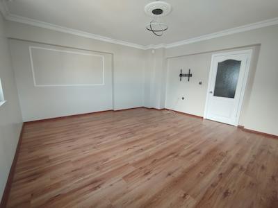 DEMİRLİBAHÇE TREN İSTASYONU ÖNÜ 3+1 KİRALIK DAİRE