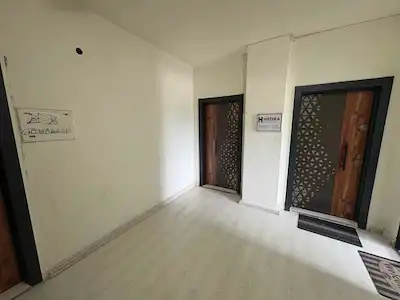 ATAŞEHIR GÜMRÜK KARŞISI OFISLER 1+0