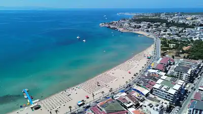 ALTINKUM PLAJINA 250 MT. MESAFELİ BAHÇELİ İKİZ VİLLA