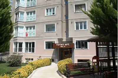 BEYLİKDÜZÜ BARIŞ MAH.’DE DOĞU-GÜNEY CEPHELİ 3+1 | 128 M² NET | 9. KAT | BOŞ KİRALIK DAİRE