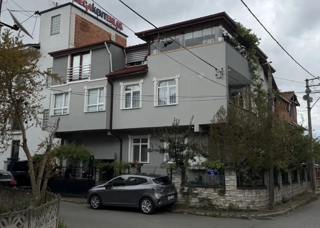 BEŞKÖPRÜ 32 EVLER MAH EŞYALI 3+1 DAİRE