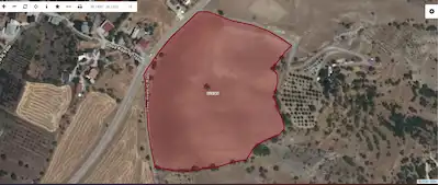 REMAX DEĞIŞIM-HARPUT'TA SATILIK 32 DÖNÜM FIRSAT TARLA !!!